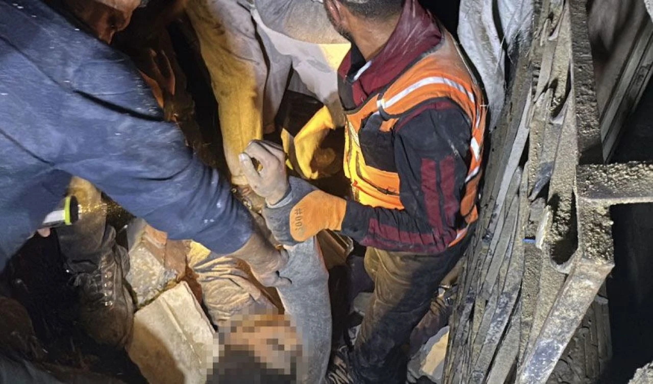 İsrail'den yeni katliam: Gazze'de 2 ayrı saldırıda onlarca kişi öldü, yaralandı - 2. Resim