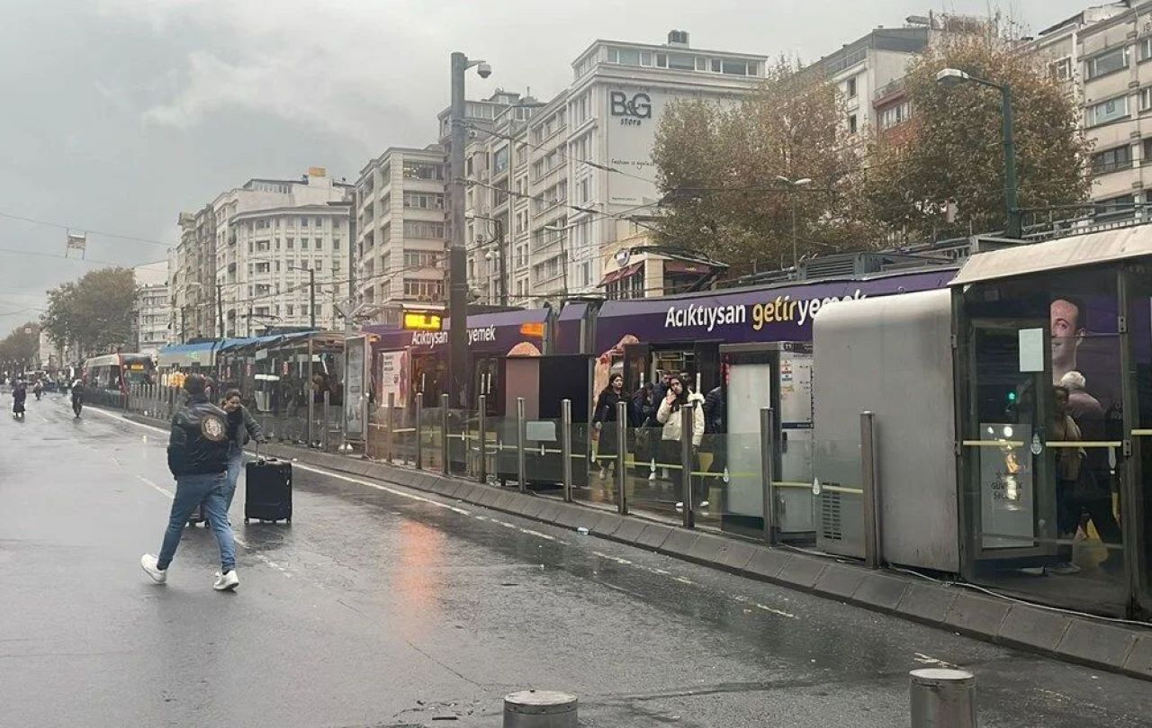 İstanbul trafiğini fırtına vurdu! Yoğunluk yüzde 83'e kadar ulaştı - 1. Resim