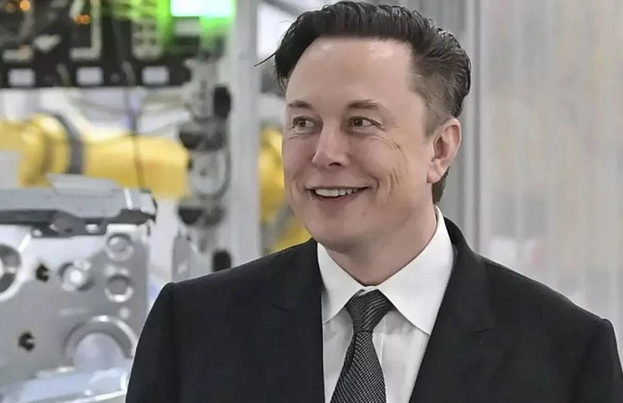 Musk'ın ilk adımı tepki çekti: Evden çalışmaya son - 1. Resim
