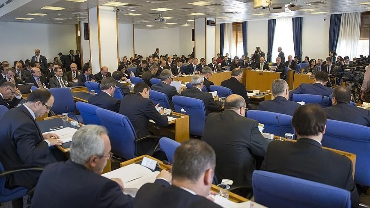 TBMM bütçe görüşmeleri ne zaman bitecek? 2025 bütçe takvimi merak edildi - 1. Resim