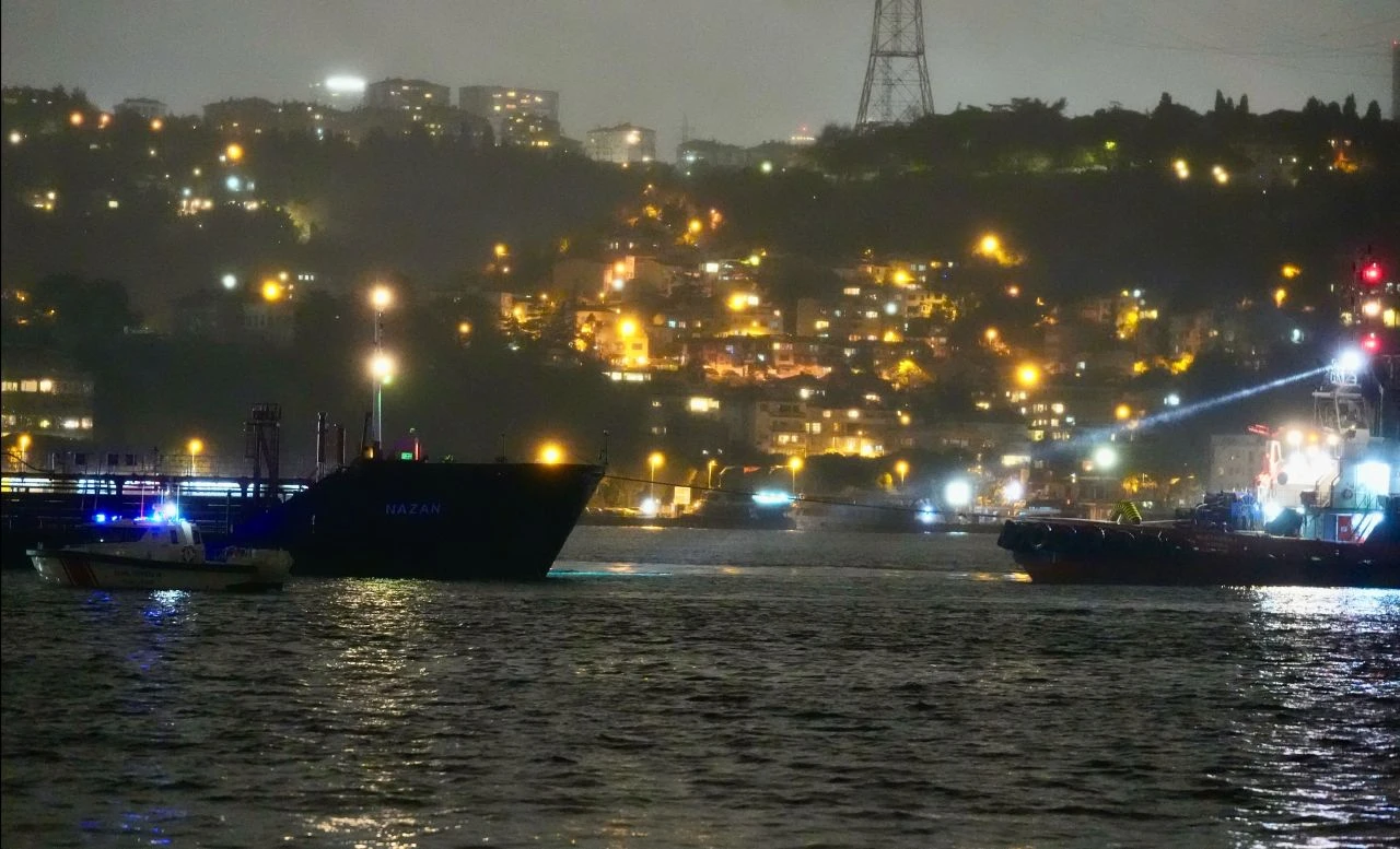 Son dakika | İstanbul Boğazı'nda gemi trafiği durduruldu!  - 1. Resim