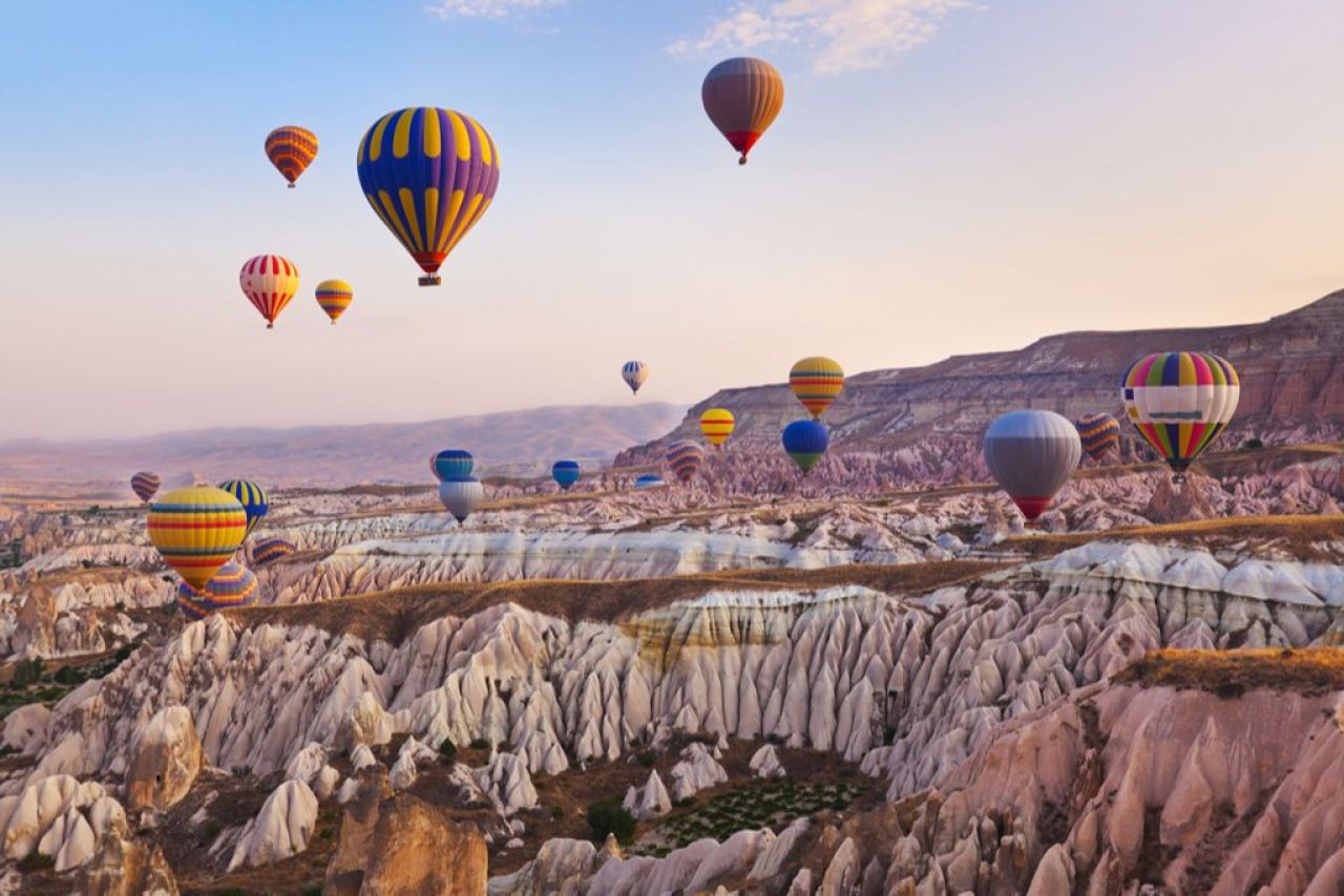 Turizmde bir rekor daha kırıldı! Türkiye'ye gelen turist sayısı 49.2 milyon kişi oldu - 1. Resim