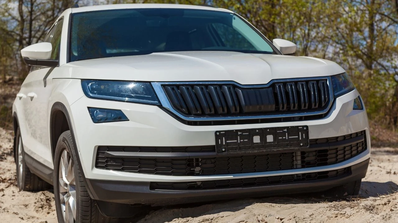 Cüzdan dostu sıfır otomobil zamanı geldi! İndirim, takas ve sıfır faizde yıl sonu fırsatı: Marka marka detaylı liste geldi