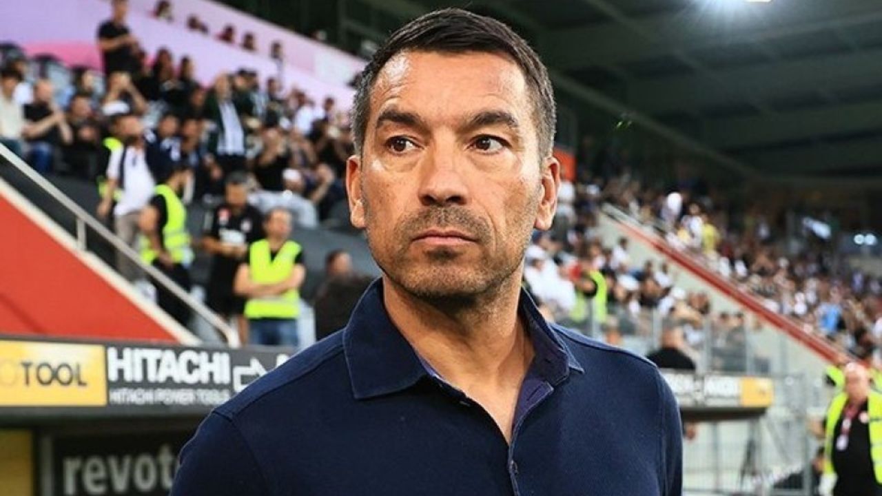 Giovanni van Bronckhorst&#039;tan maç sonu tepki çeken sözler