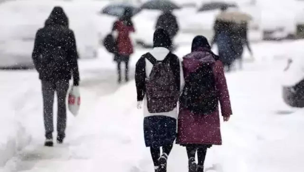 Hangi illerde okullar tatil edildi? 17 ilde eğitime kar engeli - 2. Resim