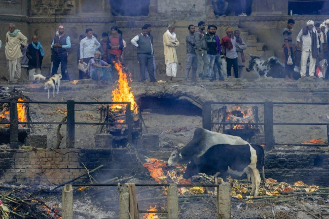 Hatalı ölüm cenazeden döndü! Kıpırdadığını gören kişi zamansız ölümden kurtardı