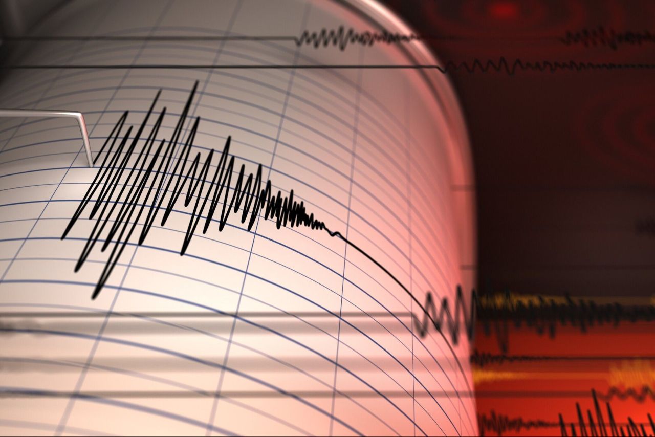 Naci Görür 4 fayın üzerinde oturan şehrimizi uyardı: 7 üzeri deprem üretir - 2. Resim