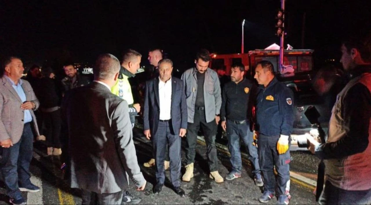 Şanlıurfa'da korkunç kaza! 1 kişi öldü, 6 kişi yaralandı - 2. Resim