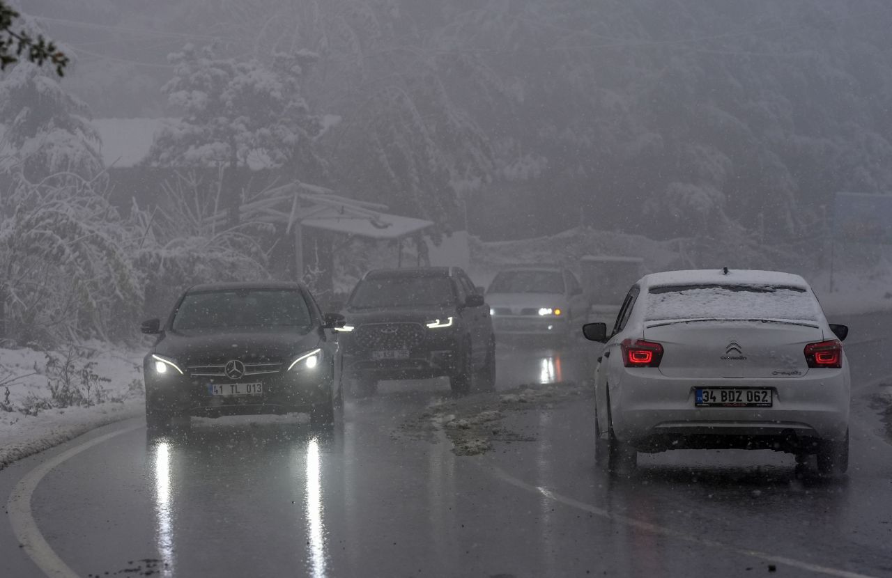 İstanbul'da kar alarmı: Vali Gül 