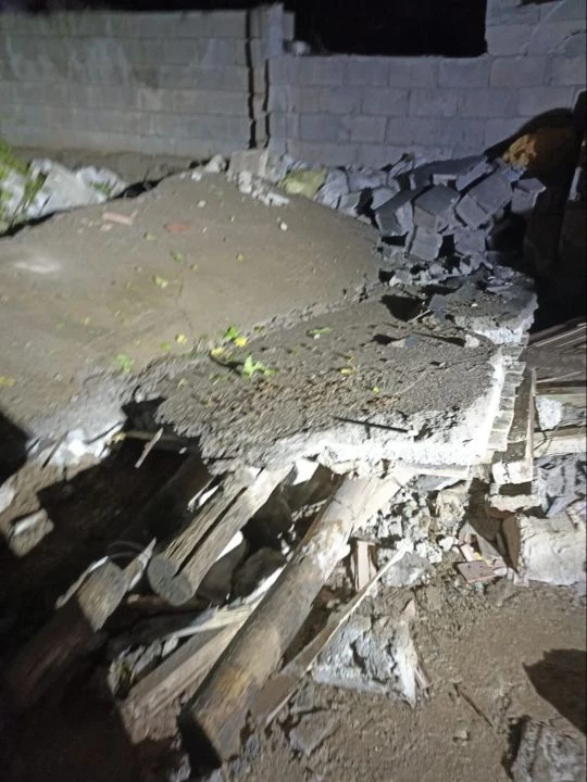 Mardin'de yoğun yağış yüzünden bina çöktü: Yaralılar var - 1. Resim