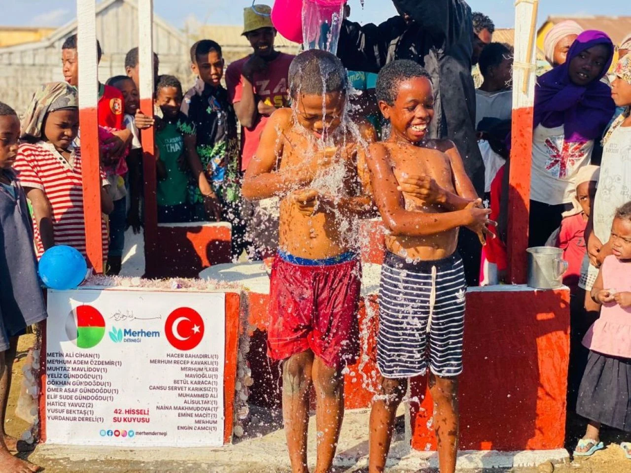 'Merhem Derneği, yaralara merhem olmaya devam ediyor'