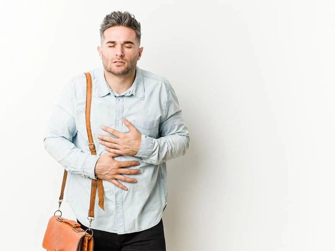 Mide ağrısı neden olur ve nasıl geçer? Mide ağrısına ne iyi gelir?