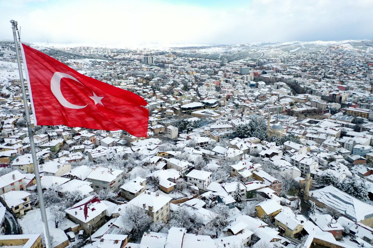 Sıcaklık daha da düşüyor! 11 ile turuncu 13 ile sarı kod verildi: 25 Kasım hava durumu raporu... - 3. Resim