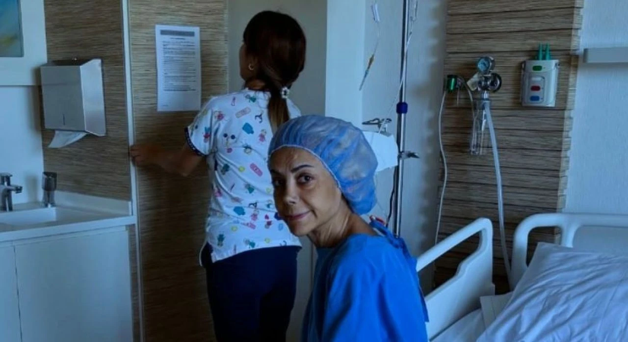 Tanyeli hastane odasından isyan etti: Burası hastane pastane değil - 1. Resim