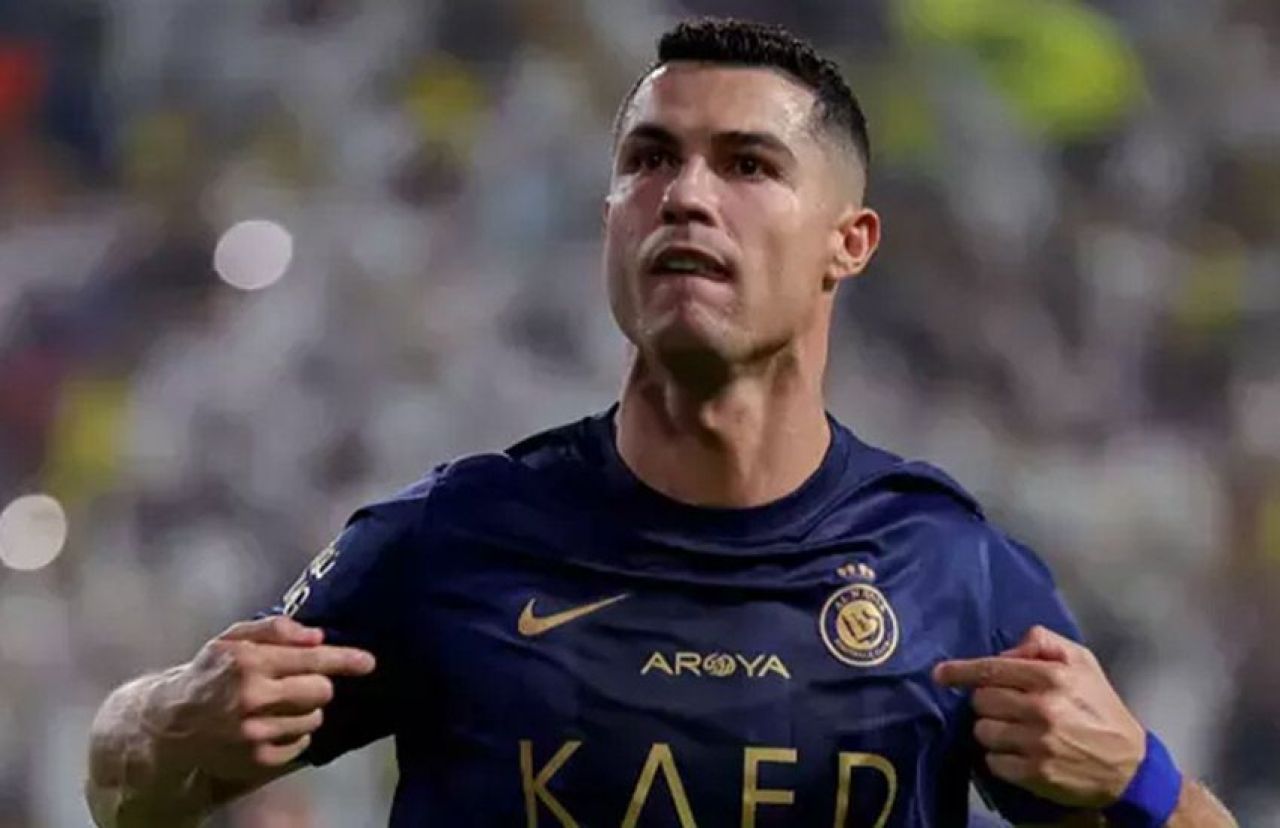 Adı Fenerbahçe ile anılıyordu! Cristiano Ronaldo transfer için kararını verdi - 2. Resim