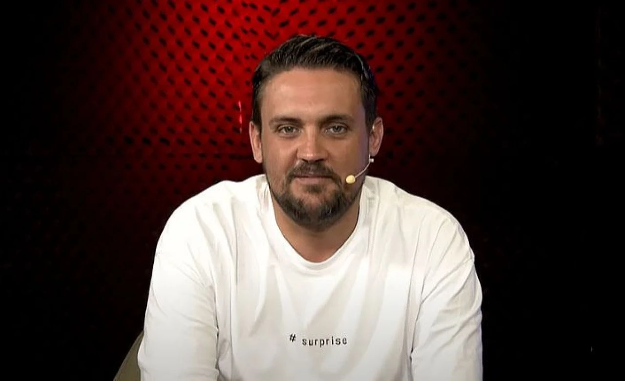 Beşiktaş Sergen Yalçın ile Fenerbahçe derbisine çıkacak iddiası! Giovanni van Bronckhorst için son şans Hatayspor maçı