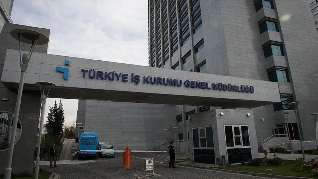 İş piyasasının yıldızı o meslek oldu! İşte kariyer planı yapanlar için İŞKUR'da en çok aranan meslekler - 1. Resim