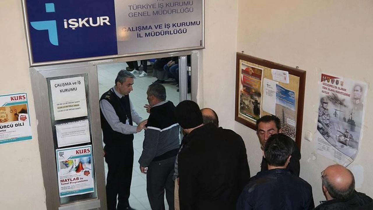 İş piyasasının yıldızı o meslek oldu! İşte kariyer planı yapanlar için İŞKUR'da en çok aranan meslekler - 2. Resim
