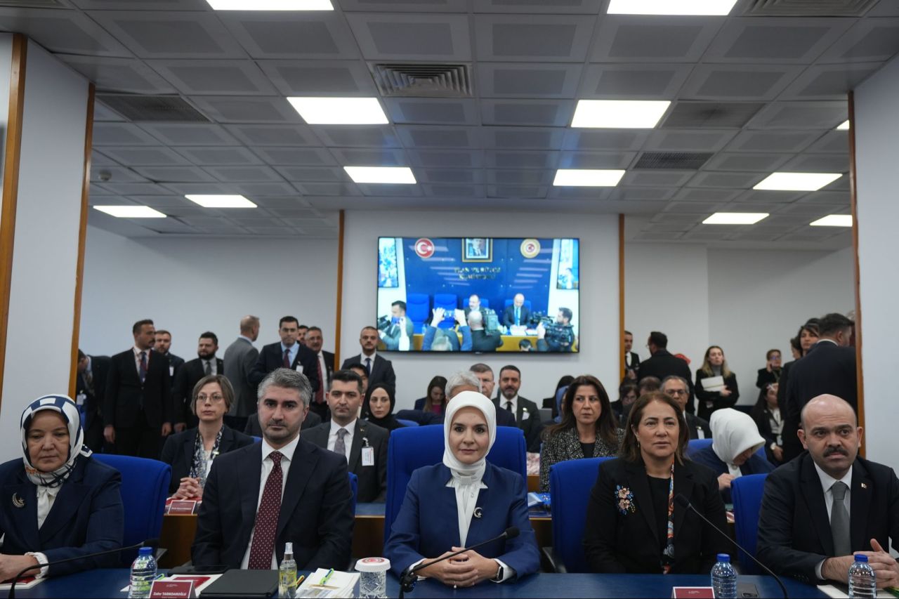 Aile ve Sosyal Hizmetler Bakanı Göktaş: Evlenecek 5 bin çifte kredi ödemesi yaptık - 1. Resim