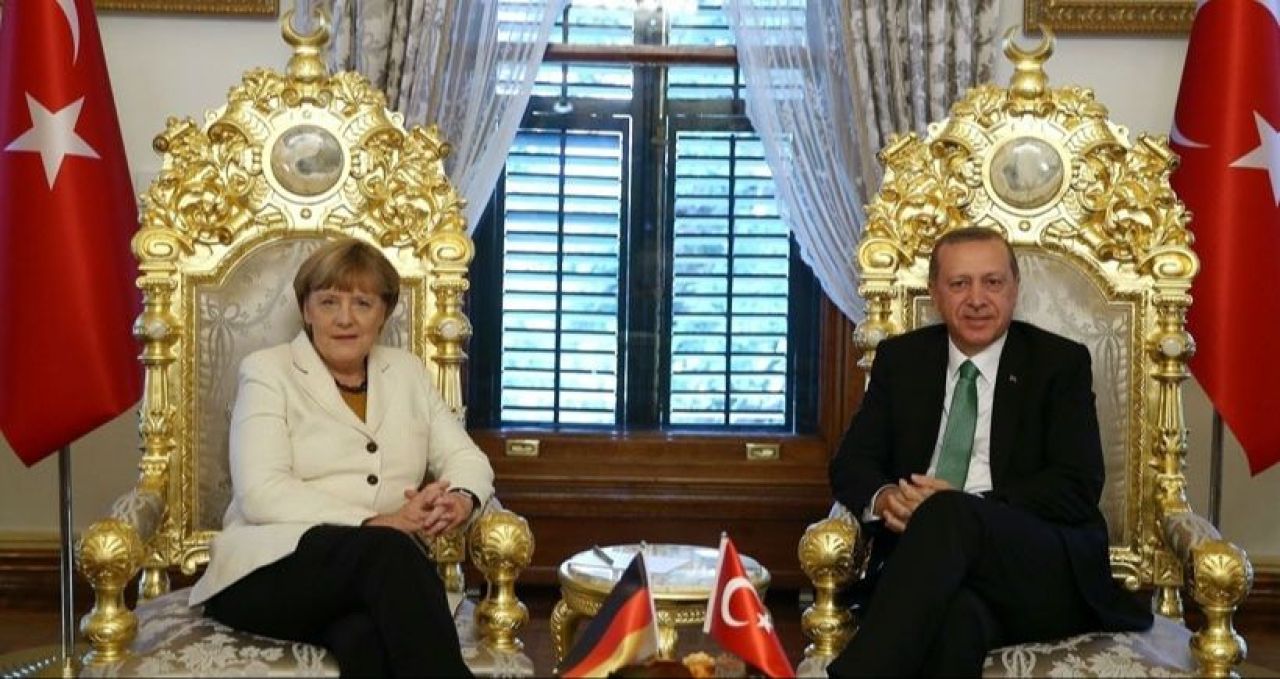 Almanya'nın eski Başbakanı Angela Merkel'in kitabında dikkat çeken Erdoğan kısmı! Sert eleştiriler aldığı o kareyi anlattı - 3. Resim