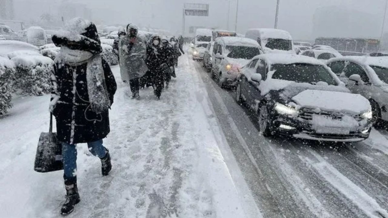 İstanbul’a kar yağacak mı? 60 yılın en sert kışı geliyor