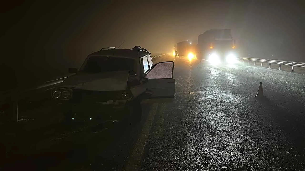 Şanlıurfa'da zincirleme kaza: 8 kişi yaralarında, aralarında eski milletvekili de var - 2. Resim
