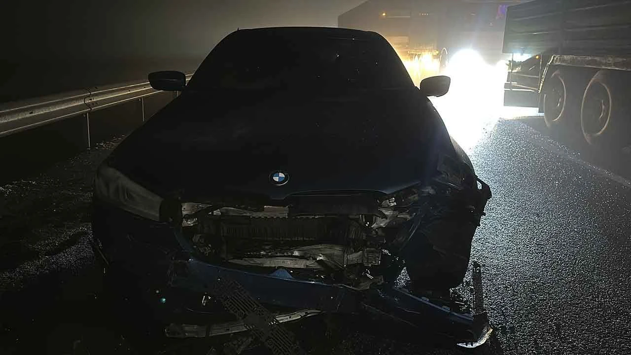 Şanlıurfa'da zincirleme kaza: 8 kişi yaralarında, aralarında eski milletvekili de var - 1. Resim