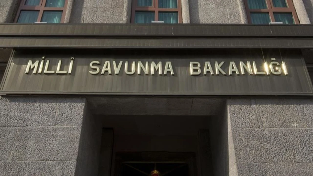 Milli Savunma Bakanlığı bin sözleşmeli personel alımı başvuru tarihi ve şartları duyuruldu - 1. Resim