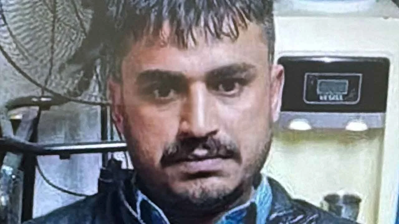 16 yaşındaki çocuk, alkol alan babasını vurdu - 3. Resim