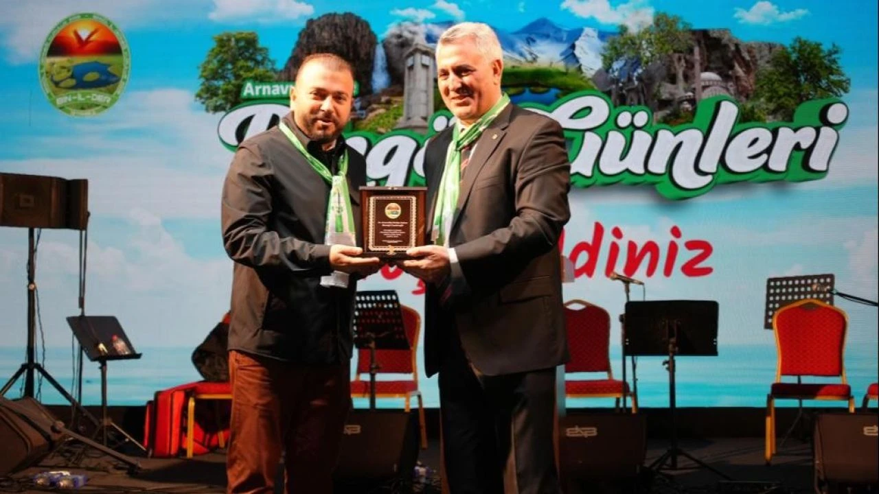 Arnavutköy'de Bingöl rüzgarı esti: Yöresel lezzetleri tanıtıldı - 1. Resim