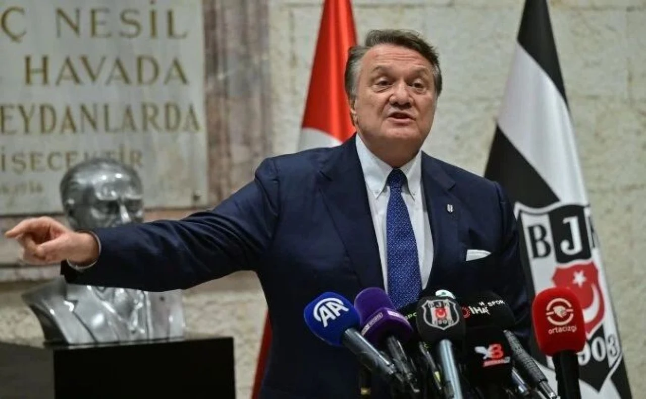 Beşiktaş Başkanı Hasan Arat, Samet Aybaba’ya cevap verdi! "Gençlerin arkasına saklanarak hainlik yapma" - 2. Resim