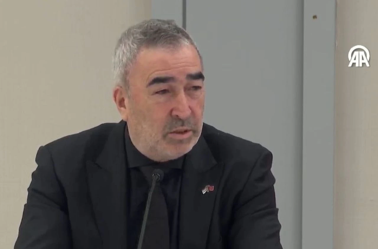 Beşiktaş Başkanı Hasan Arat, Samet Aybaba’ya cevap verdi! "Gençlerin arkasına saklanarak hainlik yapma" - 1. Resim