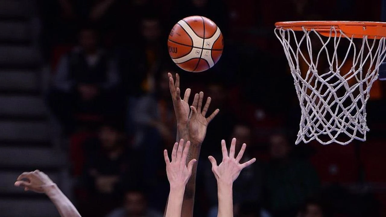 Bugün oynanacak olan basketbol maçlarının programı duyuruldu