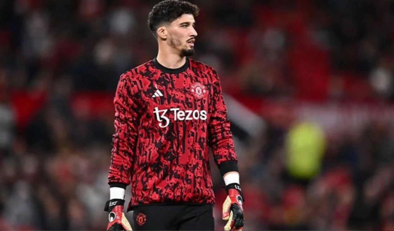 Altay Bayındır Süper Lig deviyle masaya oturuyor! Bir şartı var - 2. Resim