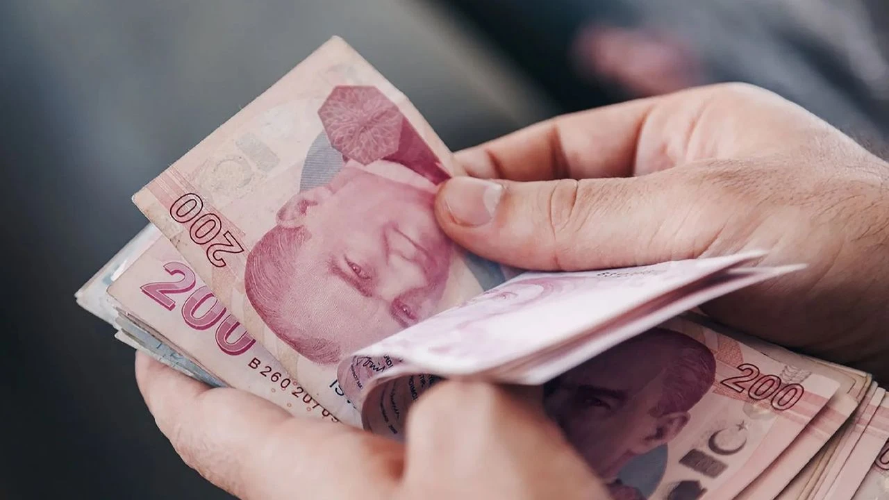 Bankalarda sıfır faizli kredi rüzgarı hızlandı! Tam 55 bin liraya sahip olmanın en kolay yolu