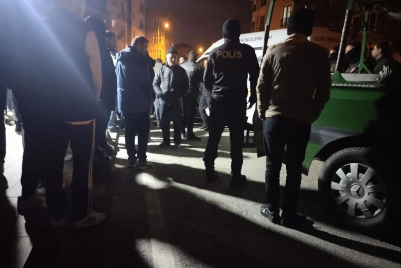 Çekmeköy'de alacak verecek kavgasında kan aktı! 2 kişi öldü, 2 kişi yaralandı 