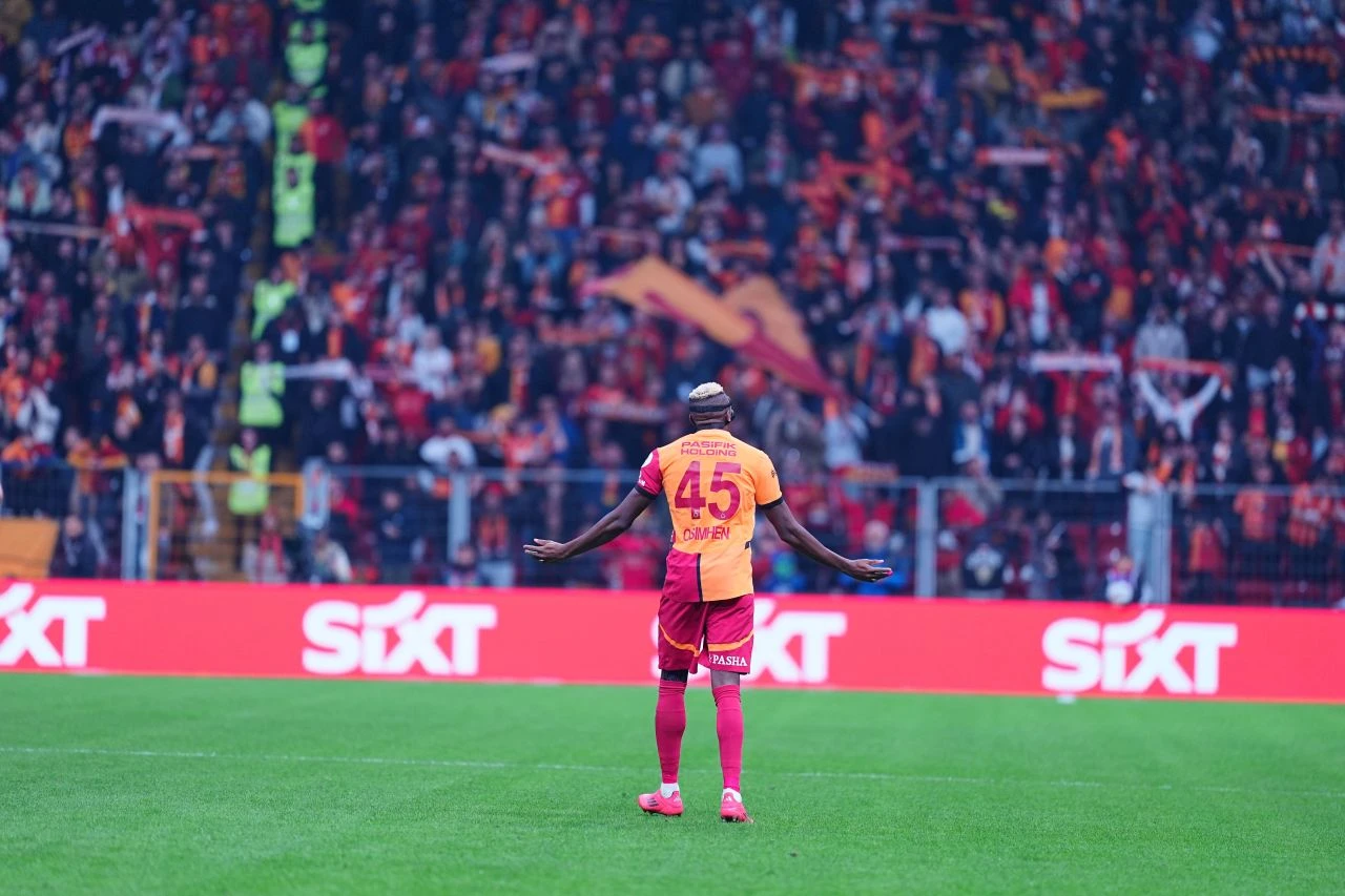 Galatasaray evinde Eyüpspor ile 2-2 berabere kaldı! - 4. Resim