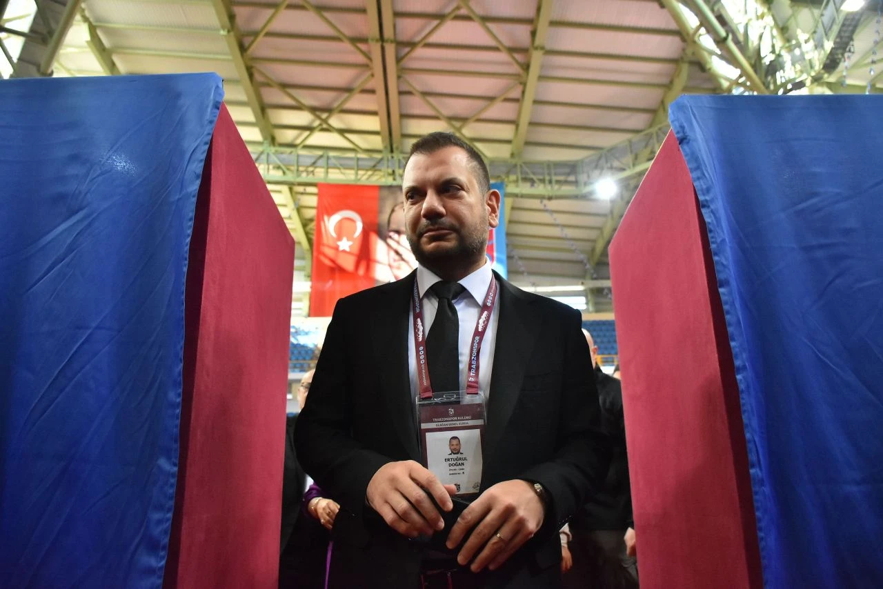 Son dakika | Trabzonspor'da Ertuğrul Doğan yeniden başkan oldu! - 2. Resim