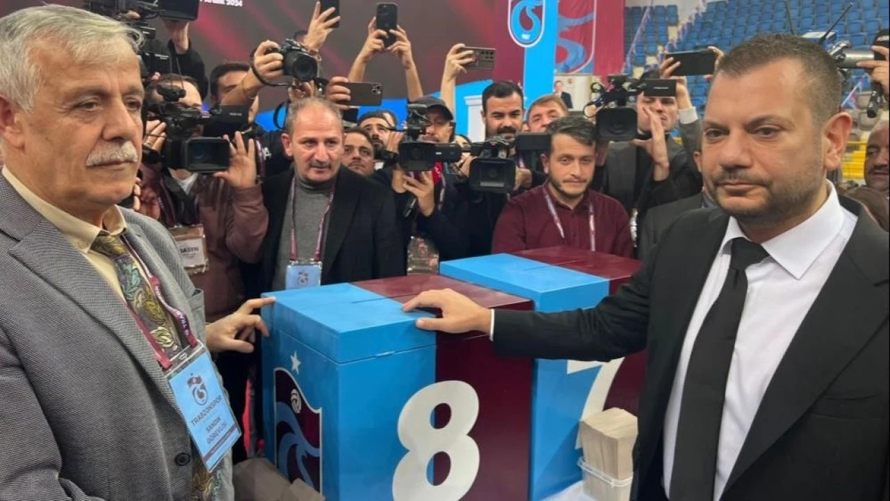 Son dakika | Trabzonspor'da Ertuğrul Doğan yeniden başkan oldu! - 1. Resim