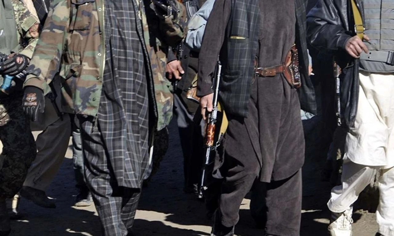 Aşiretlerin savaşında etraf kan gölüne döndü! Ölü sayısı 130'a yükseldi - 2. Resim