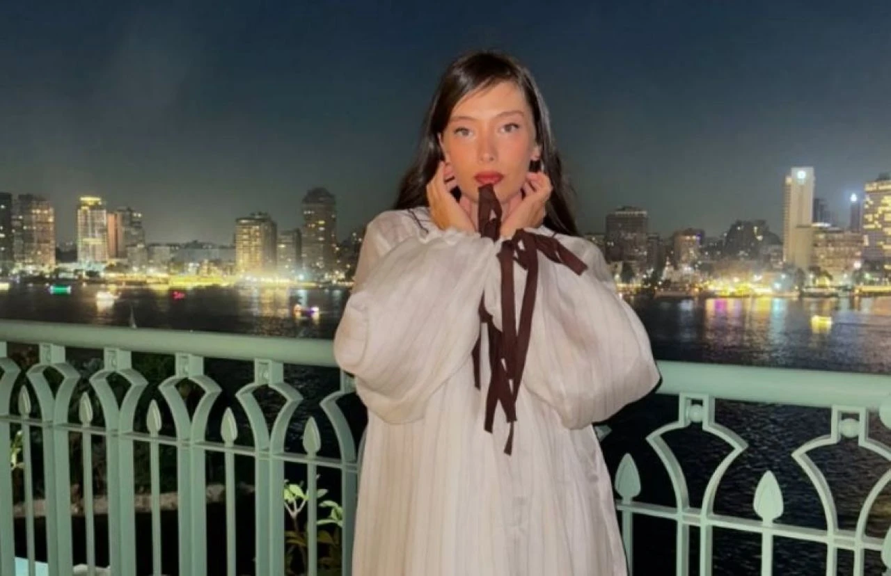 Neslihan Atagül gönderisine yapılan yoruma sesiz kalmadı! Sözleriyle takdir topladı - 2. Resim