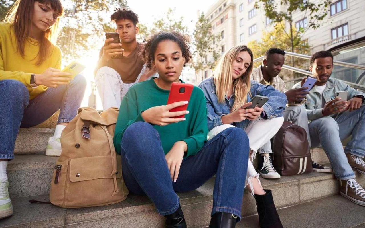 Oxford Sözlüğü yılın kelimesini seçti: Beyin çürümesi!