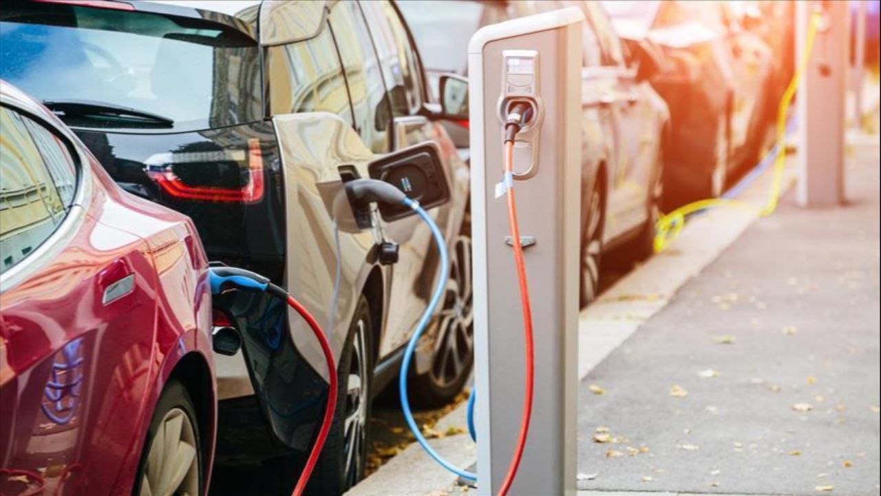 2024'te en çok satan elektrikli otomobiller belli oldu! Zirve yine şaşırtmadı