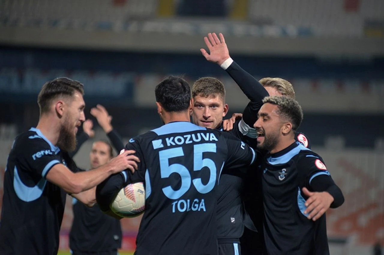 Adana Demirspor Sebat Gençlik Spor maçı kaç kaç bitti? - 1. Resim