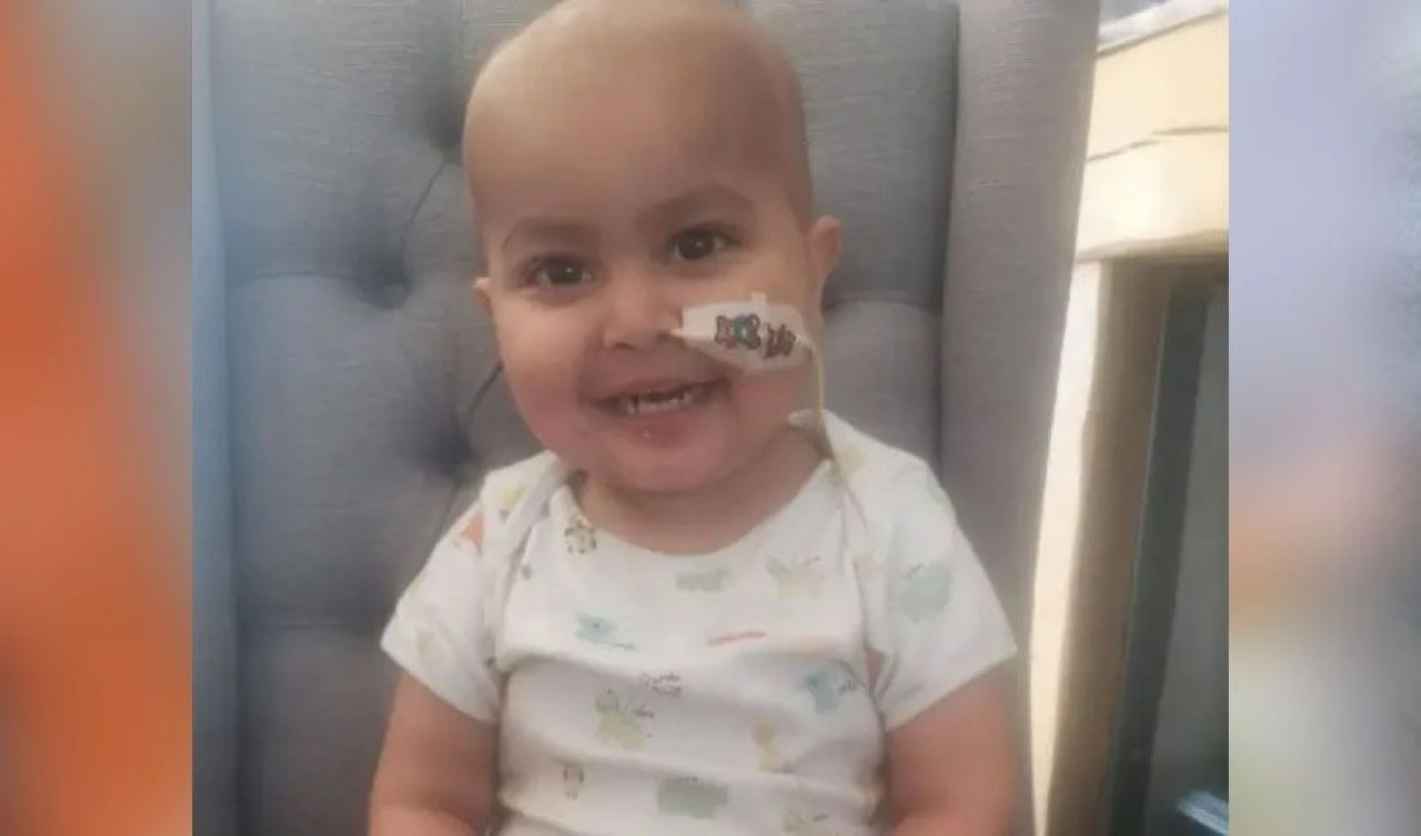 Ayak parmaklarını çarpan 2 yaşındaki çocuğun kanser olduğu ortaya çıktı! - 3. Resim