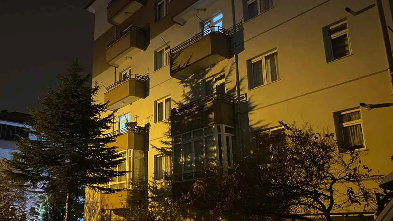 Boşanma aşamasındaki çiftin aileleri arasında kavga: 1 ölü, 4 yaralı