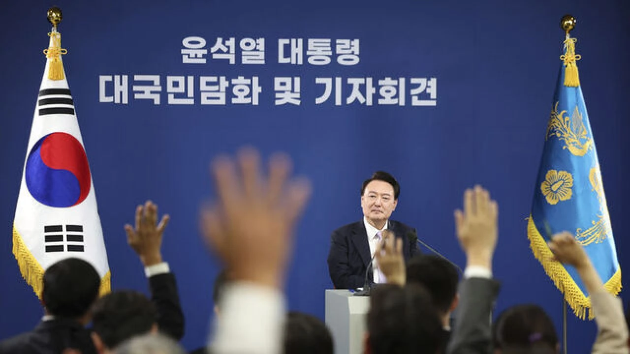 Güney Kore’de ilan edilen sıkıyönetimin nedeni merak ediliyor - 2. Resim