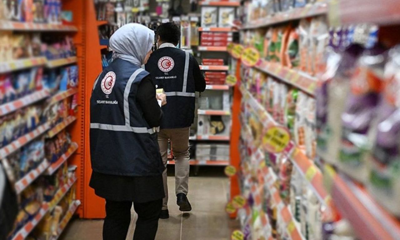 İkinci el araç satışında 6 ay ve 6 bin km sınırı devam edecek mi? Bakan Ömer Bolat'tan yeni açıklama - 1. Resim