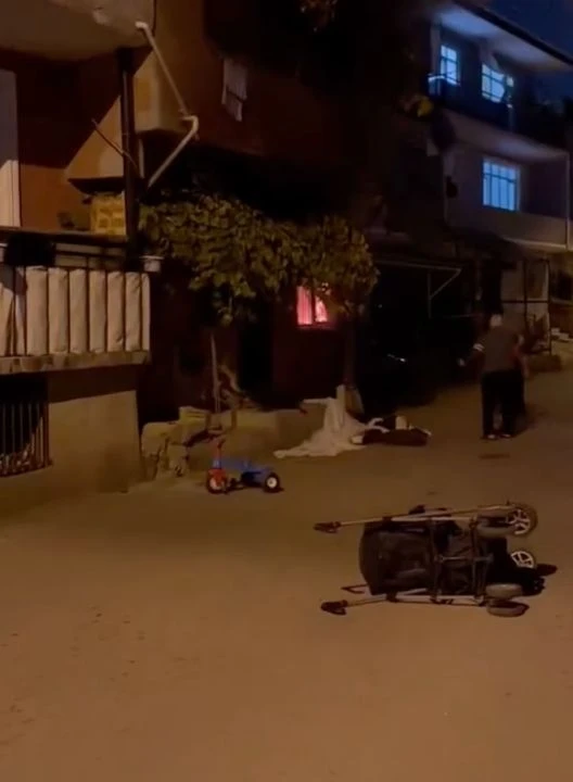 Kocaeli'de korku dolu anlar! Kiracı evi ateşe verdi - 1. Resim
