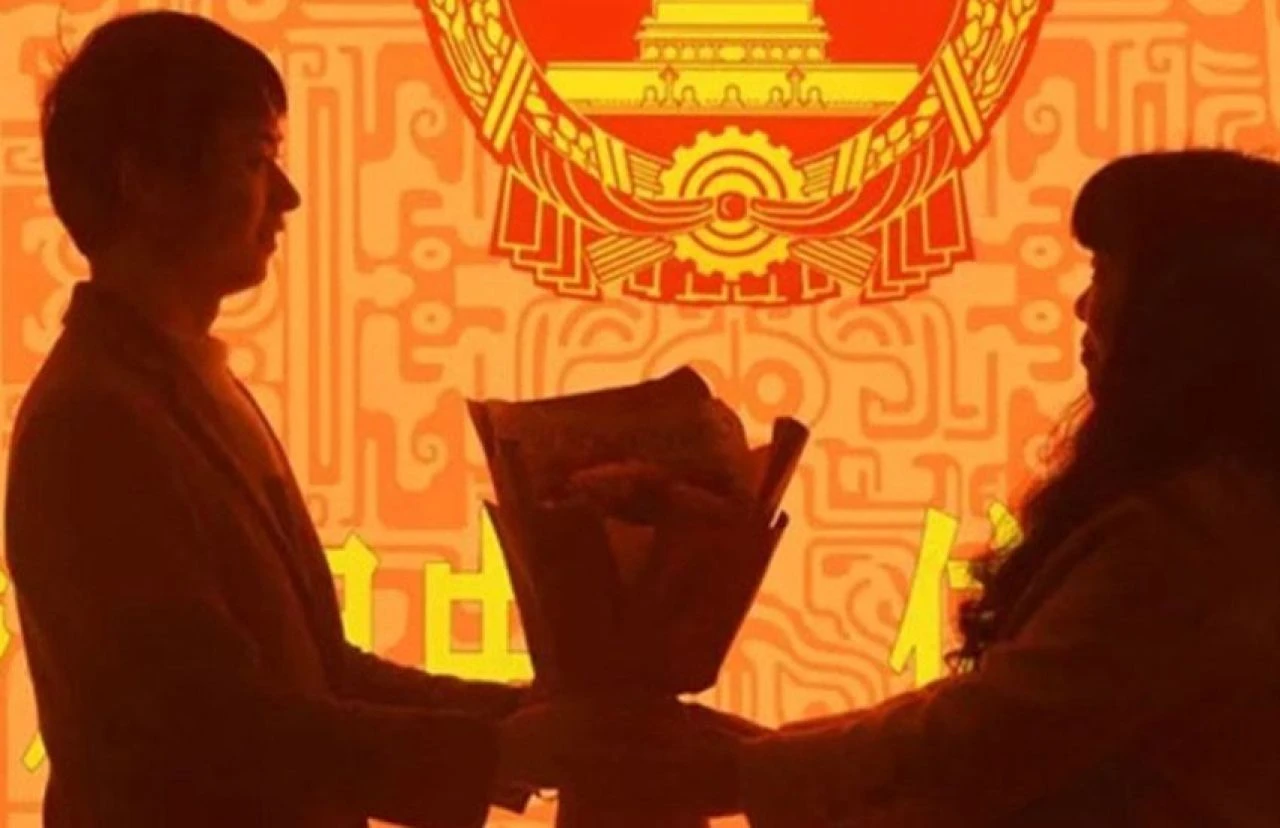 Düğünden sonra eşini makyajsız gören damat şoka girdi! "Ya boşanırsın ya da..." - 1. Resim